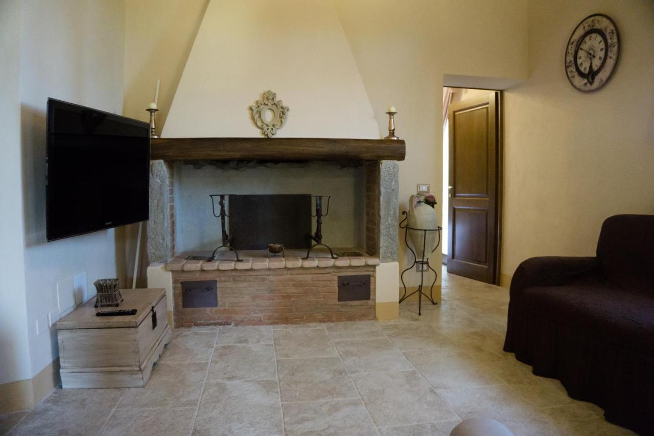 Apartament Antica Casa Del Glicine Poggibonsi Zewnętrze zdjęcie