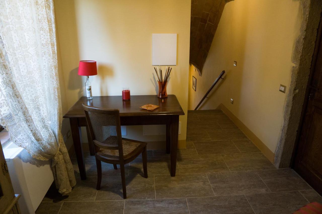 Apartament Antica Casa Del Glicine Poggibonsi Zewnętrze zdjęcie