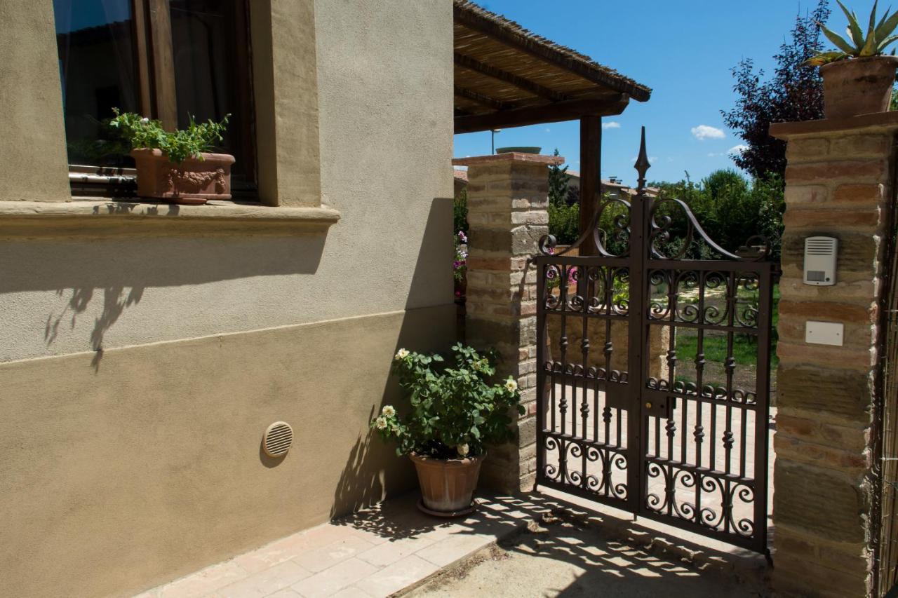Apartament Antica Casa Del Glicine Poggibonsi Zewnętrze zdjęcie