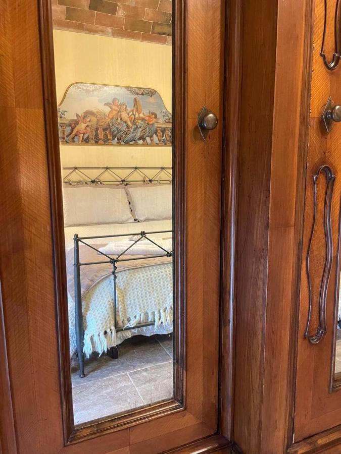 Apartament Antica Casa Del Glicine Poggibonsi Zewnętrze zdjęcie